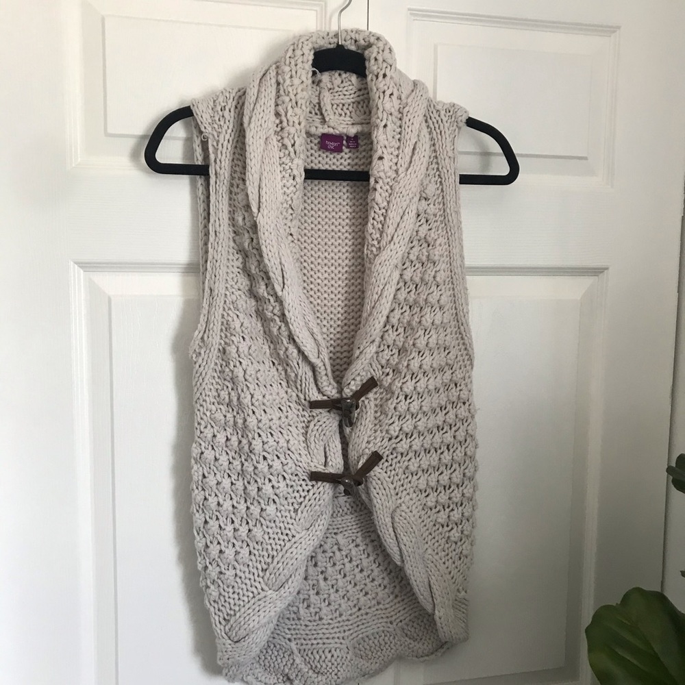 Sweater Vest Size Medium
